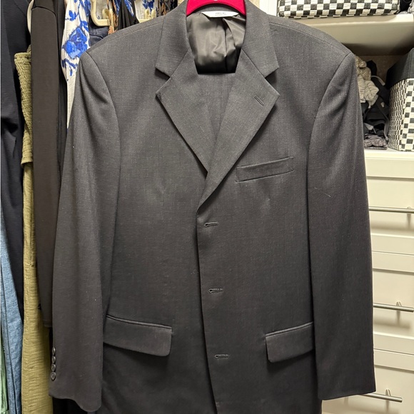Versini-Classic Dark Gray 3 Button Suit & Pants Tailored Fit